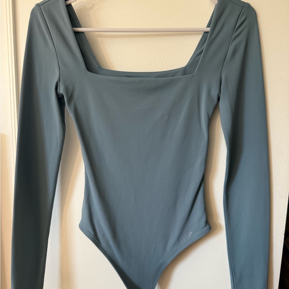 Aritzia Original Contour Squareneck Bodysuit